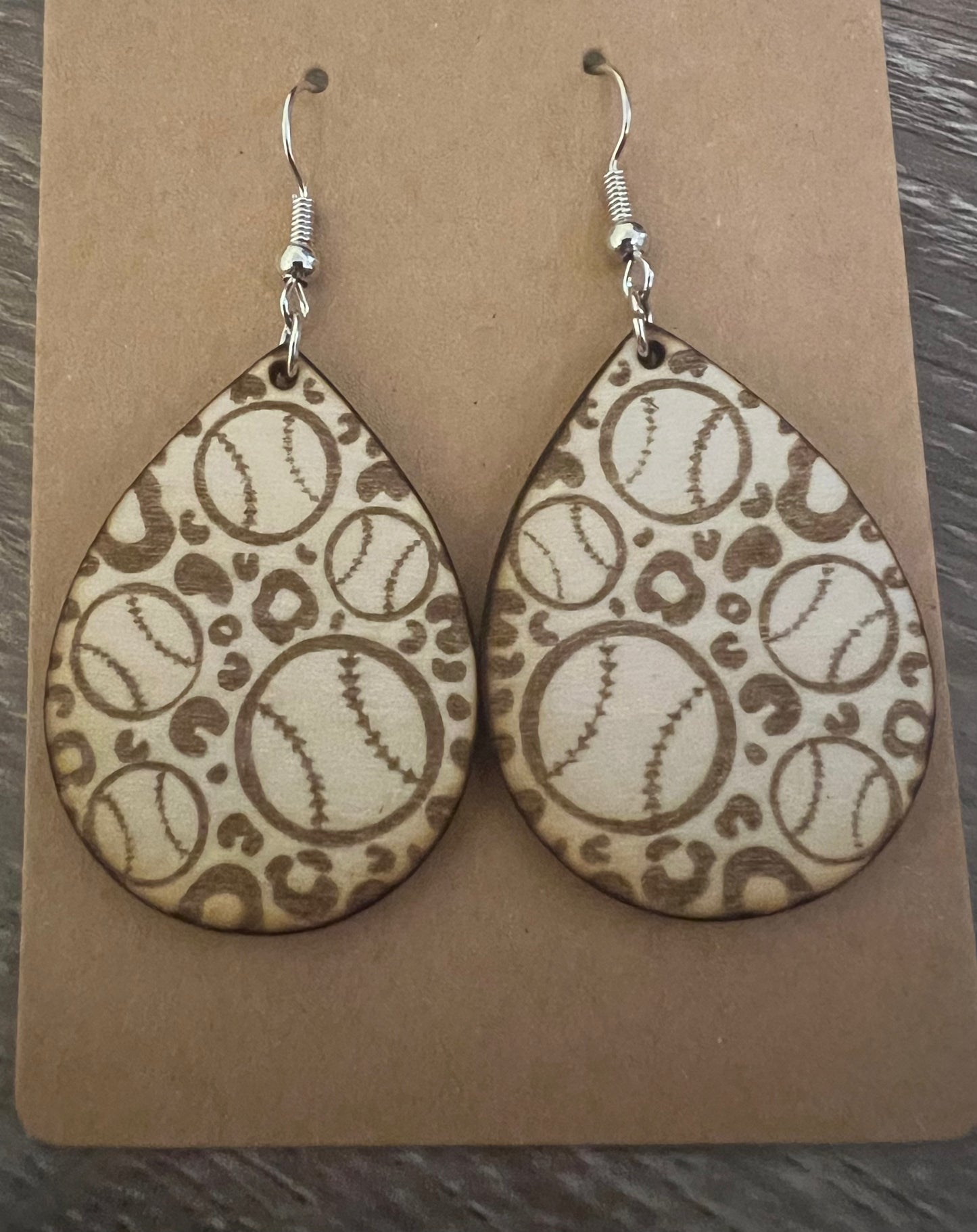 Sports leopard engraved wood earrings